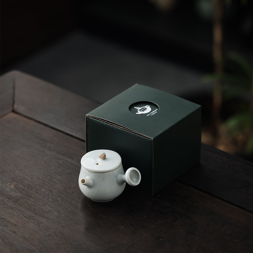 Tiny Teapot Tea Pet - Jesse's Teahouse