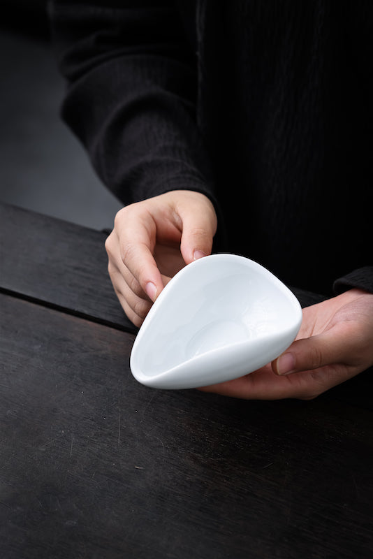 White Porcelain "Cha Ze" Tea Presentation Scoop - Jesse's Teahouse