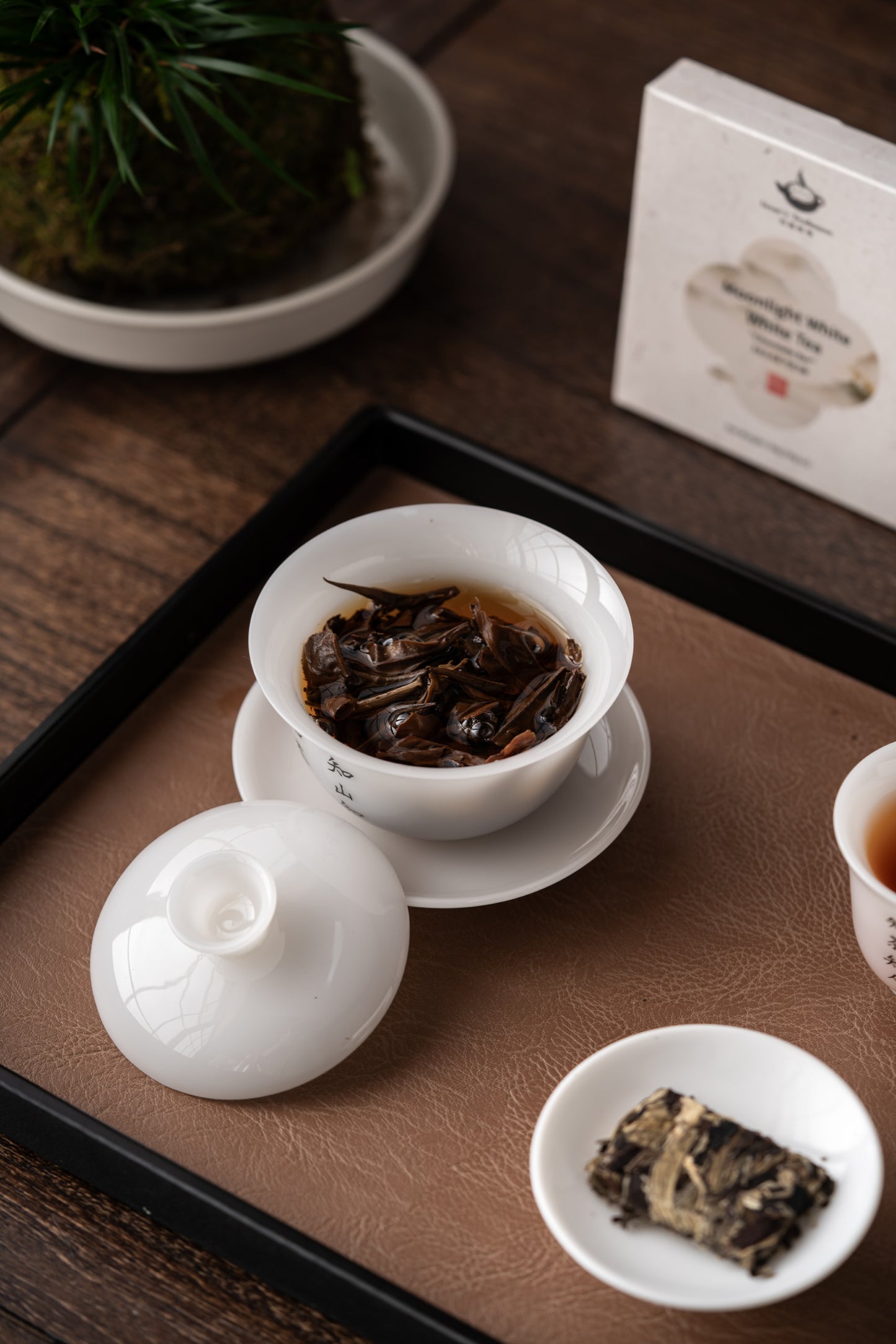 Moonlight White Tea “Chocolate Bar”