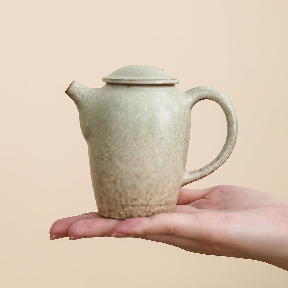 Duidui’s “Tall Fisherman” Teapot - Jesse's Teahouse