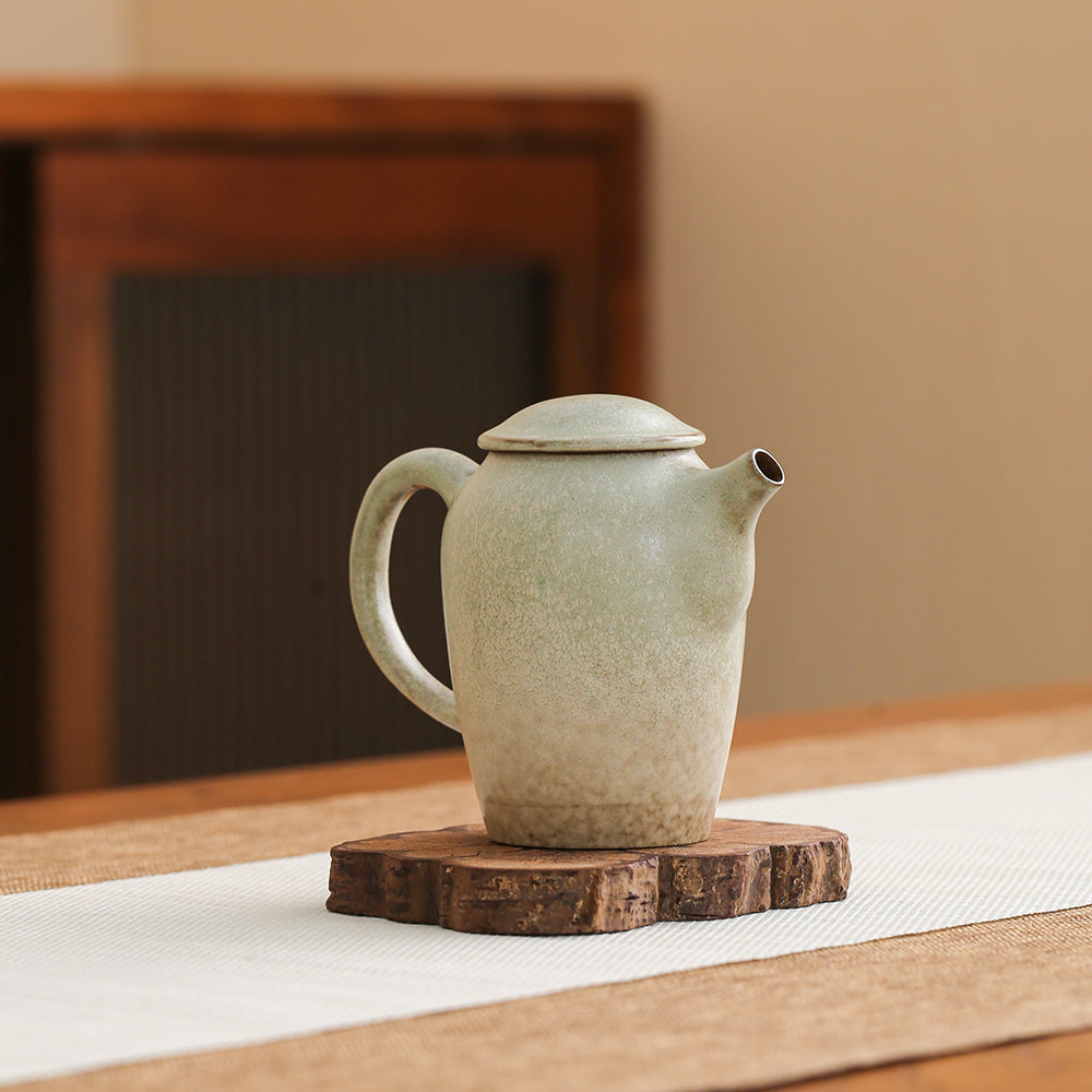 Duidui’s “Tall Fisherman” Teapot - Jesse's Teahouse
