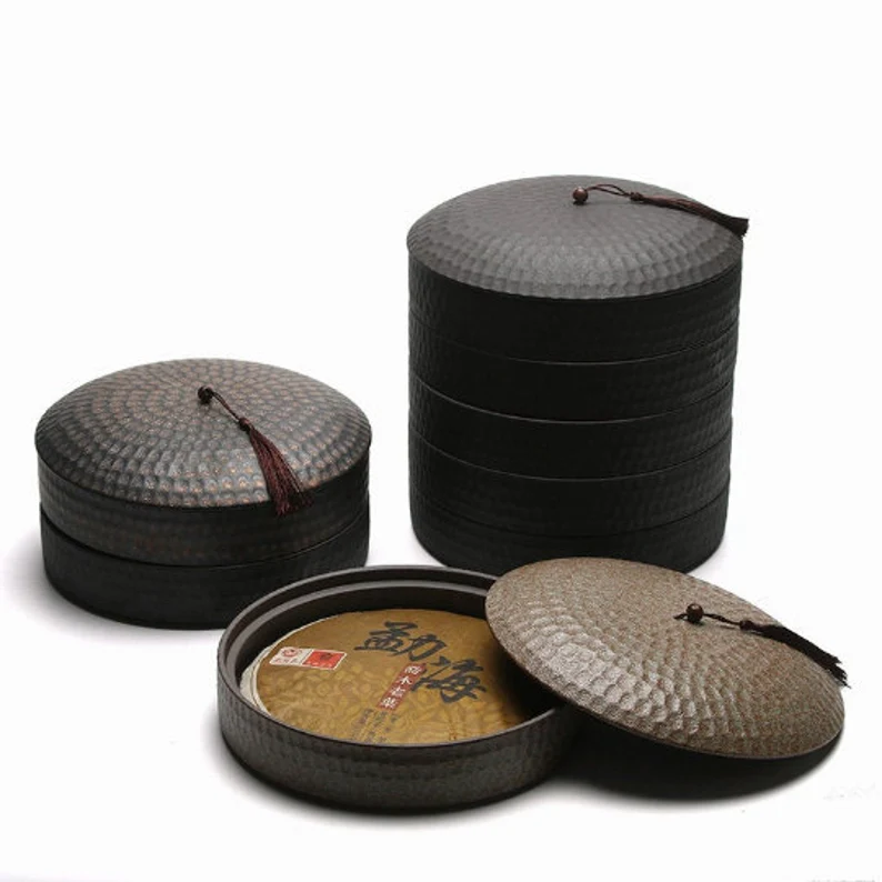 Earthenware Tea Cake Caddy - Jesse's Teahouse
